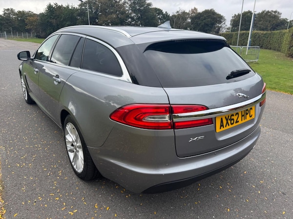 Used Jaguar XF 2013 for sale - 76281382: Photo 9