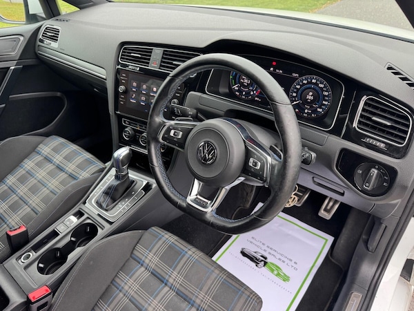 Used Volkswagen Golf 2017 for sale - 76281462: Photo 10