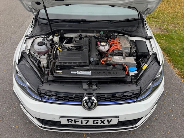 Used Volkswagen Golf 2017 for sale - 76281462: Photo 19