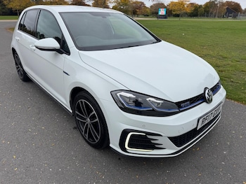 2017 - 1.4 TSI 8.7kWh GTE 5-Door