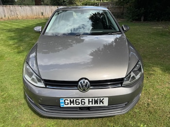 Used Volkswagen Golf 2017 for sale - 75598843: Photo