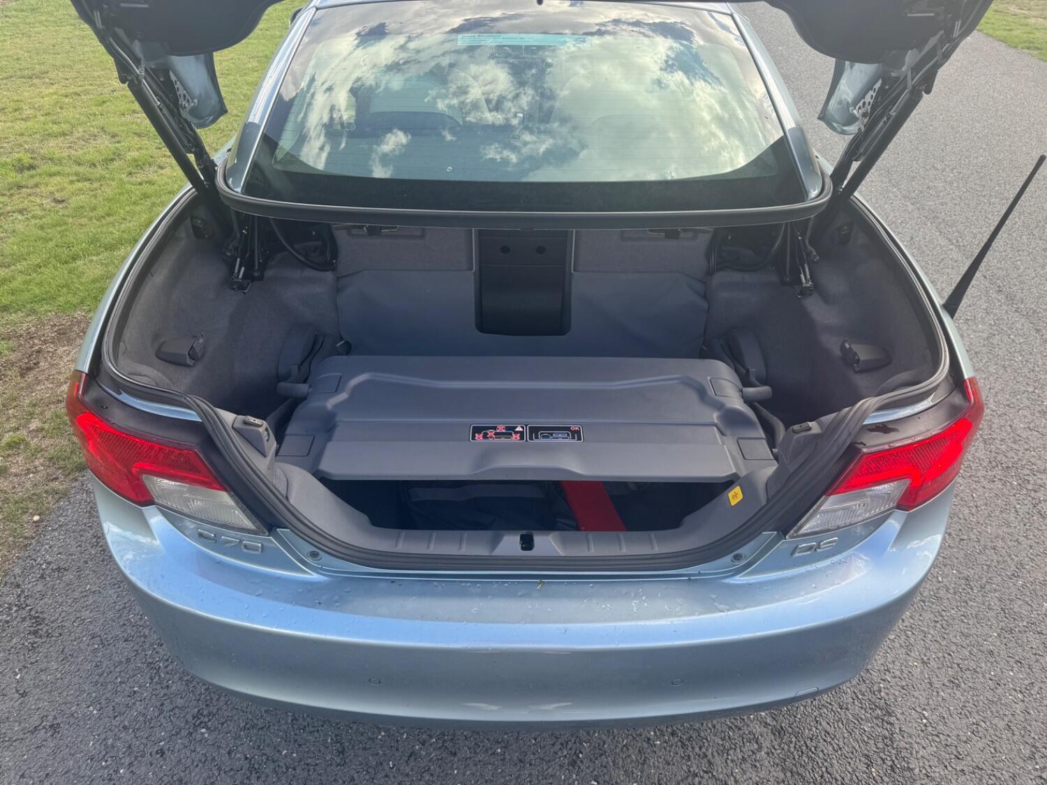 Used Volvo C70 2010 for sale - 76497547: Photo 26