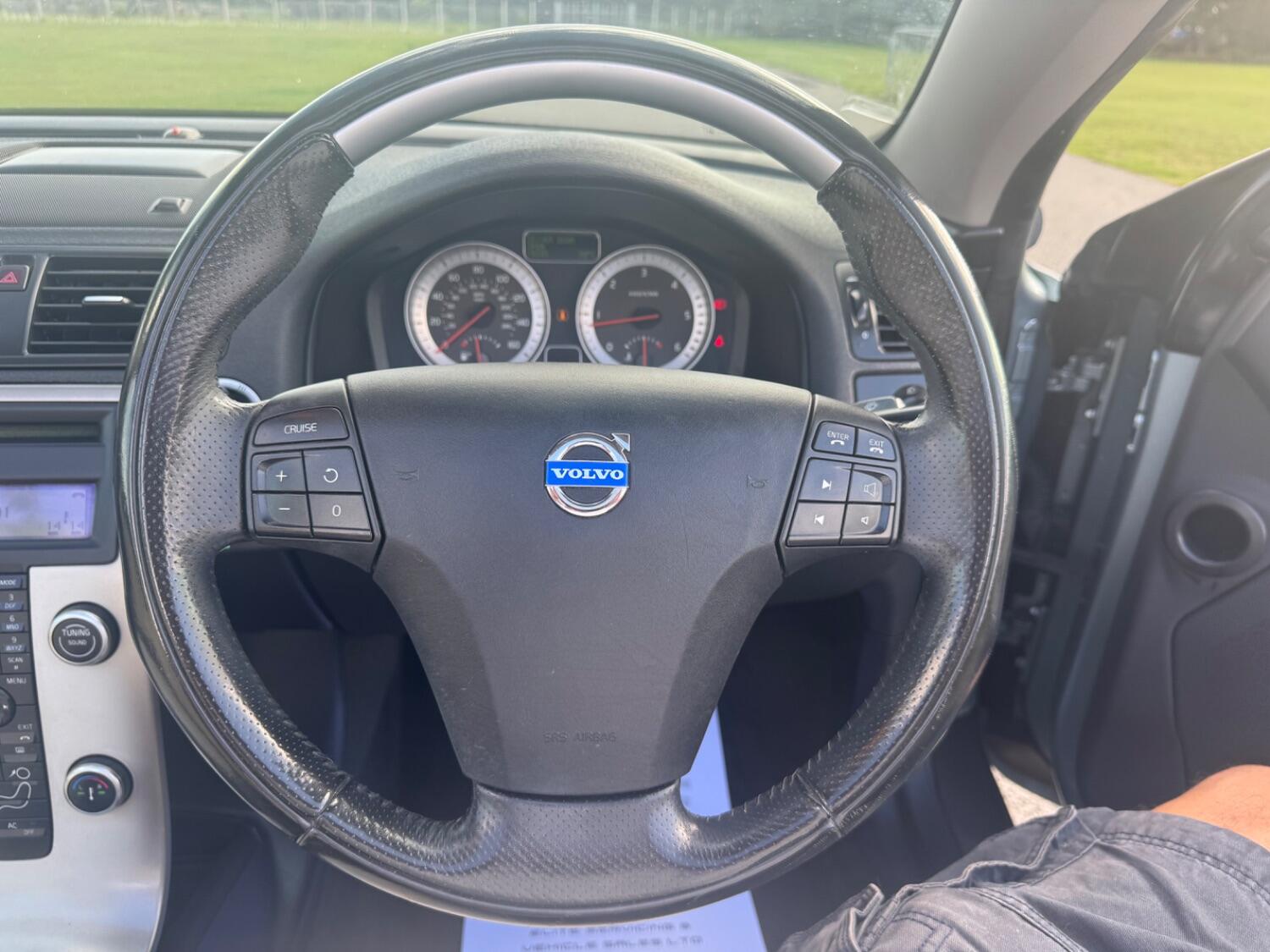 Used Volvo C70 2010 for sale - 76497547: Photo 8