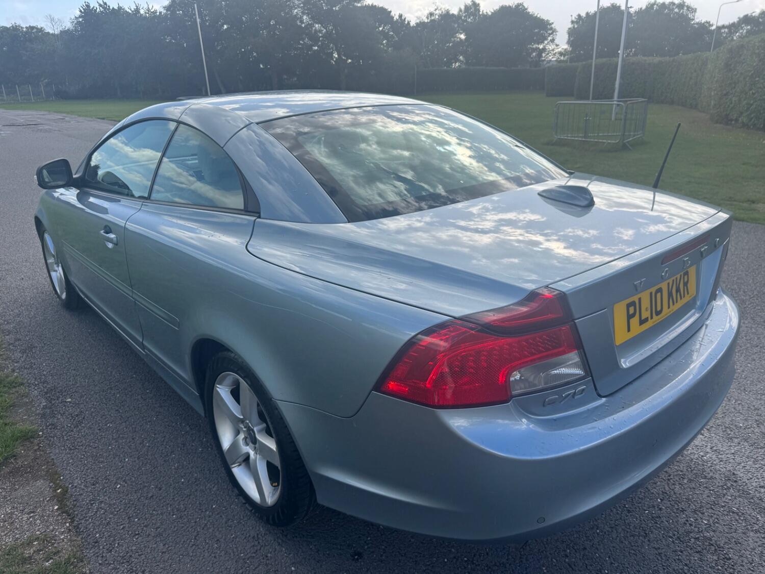 Used Volvo C70 2010 for sale - 76497547: Photo 9