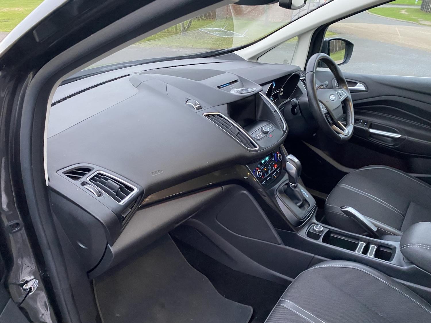 Used Ford C-Max 2016 for sale - 76924352: Photo 12