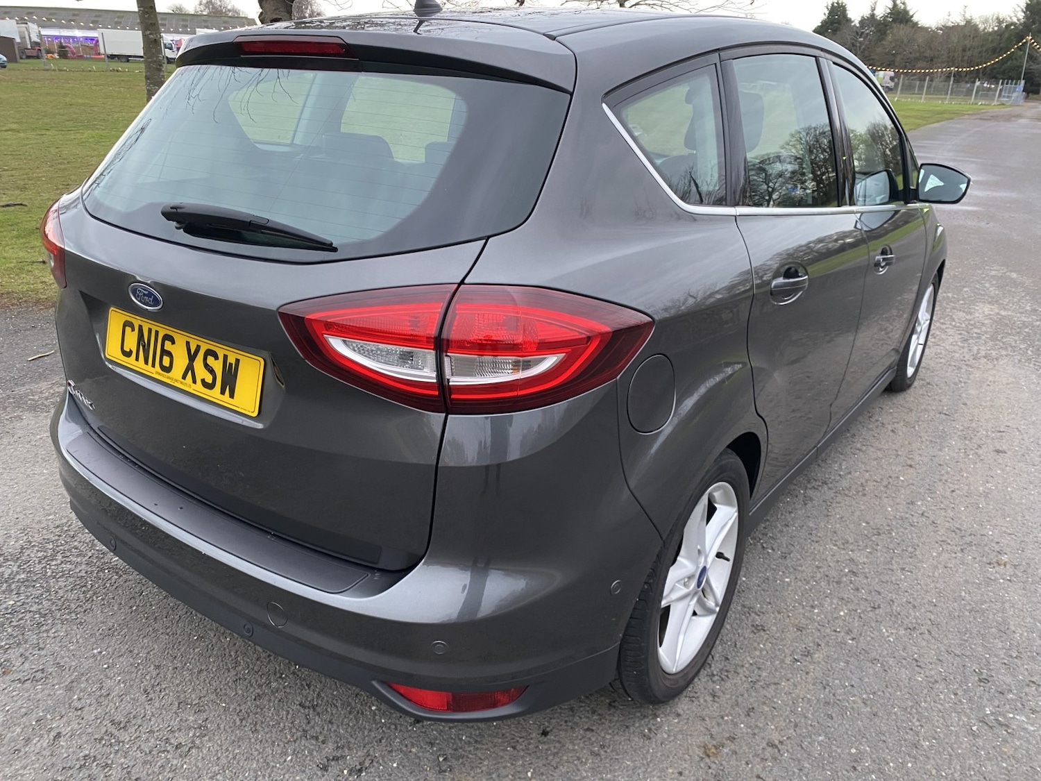 Used Ford C-Max 2016 for sale - 76924352: Photo 4