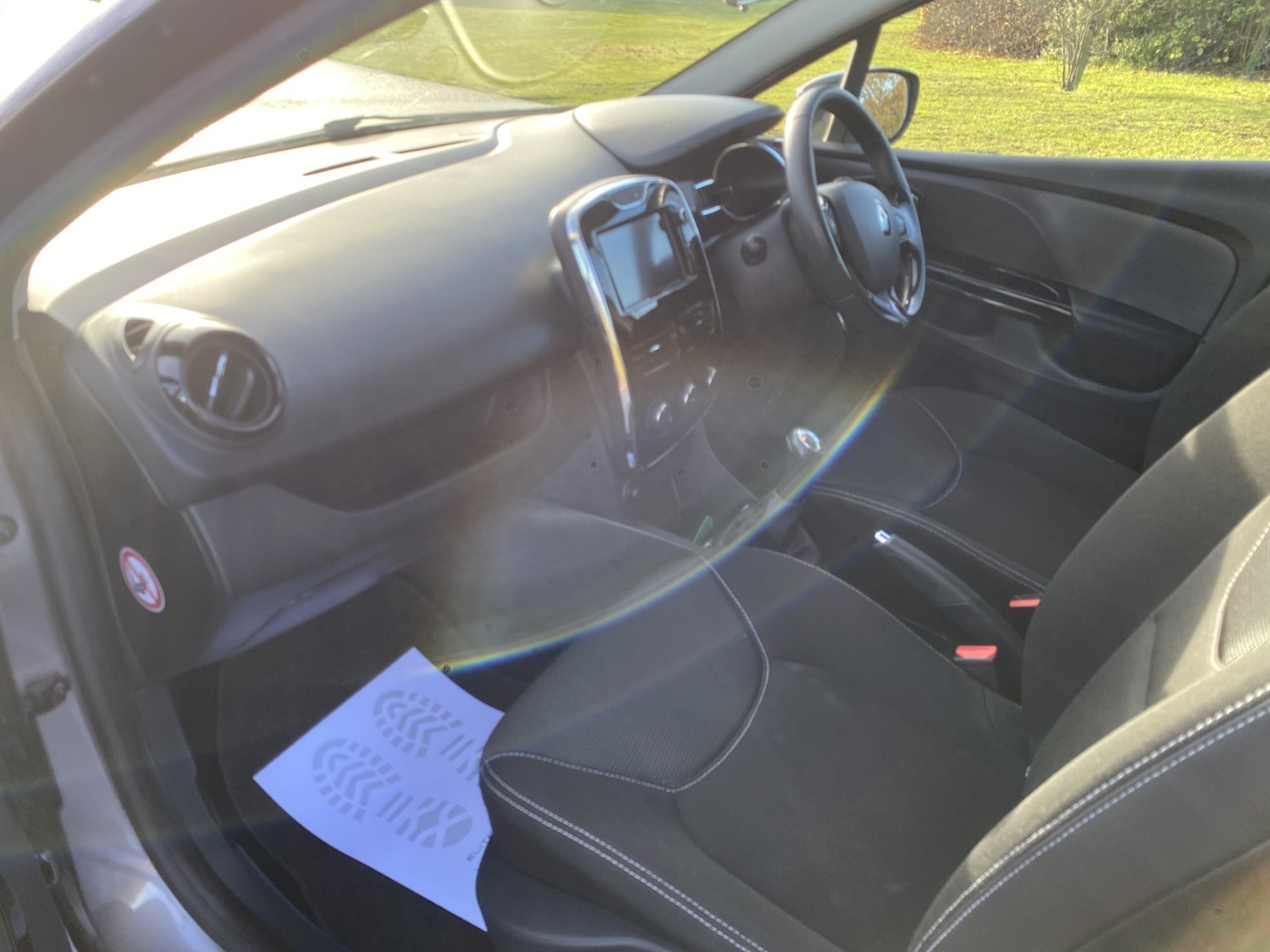 Used Renault Clio 2013 for sale - 76785068: Photo 15