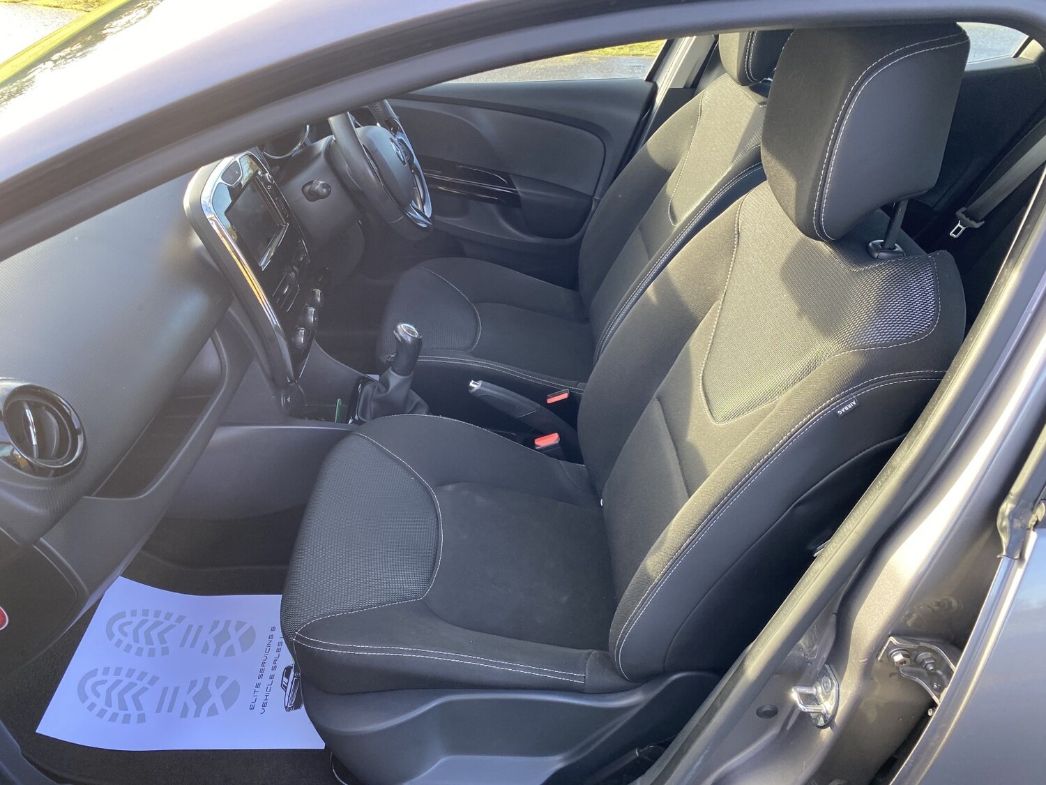 Used Renault Clio 2013 for sale - 76785068: Photo 16