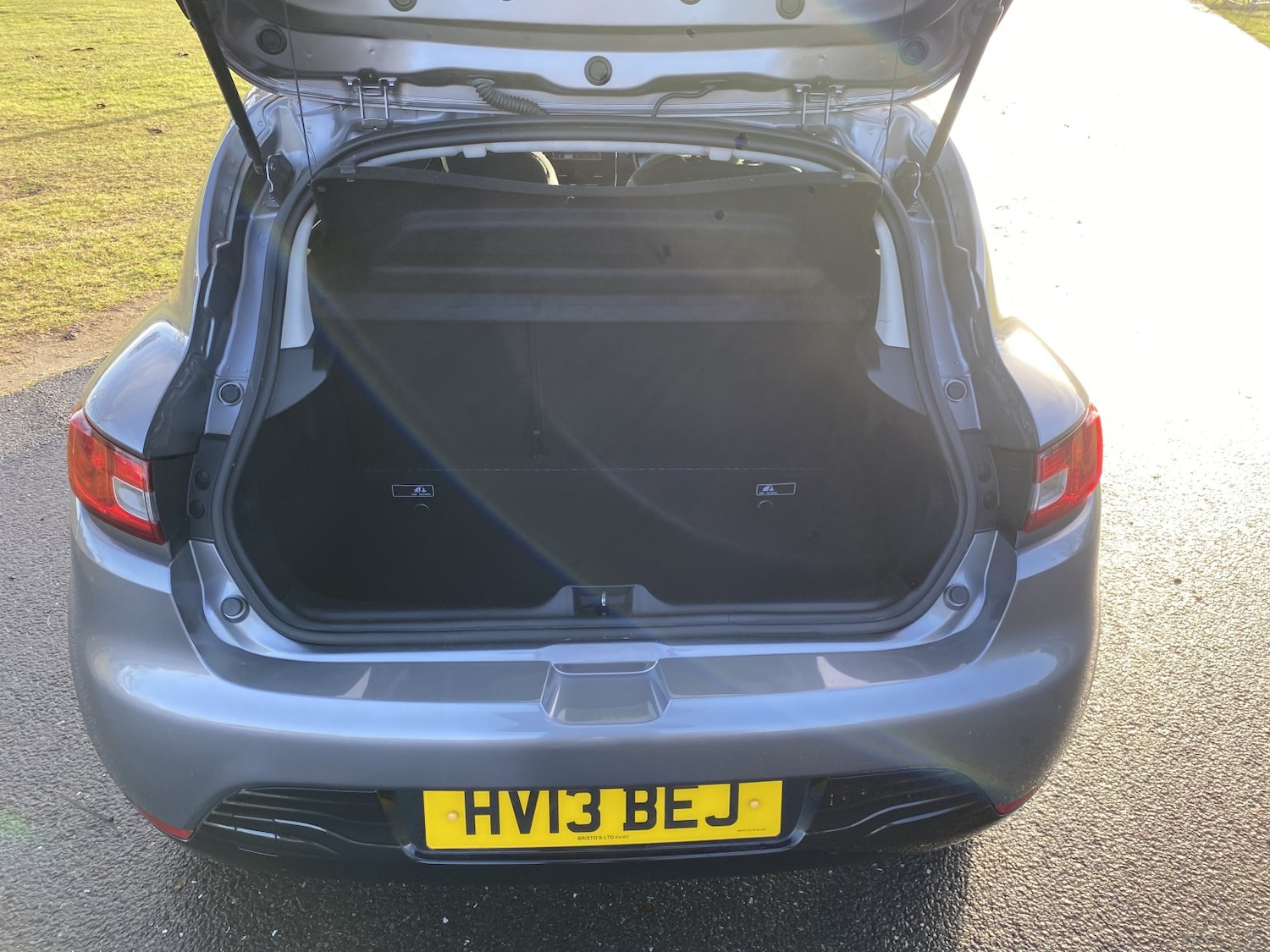 Used Renault Clio 2013 for sale - 76785068: Photo 20