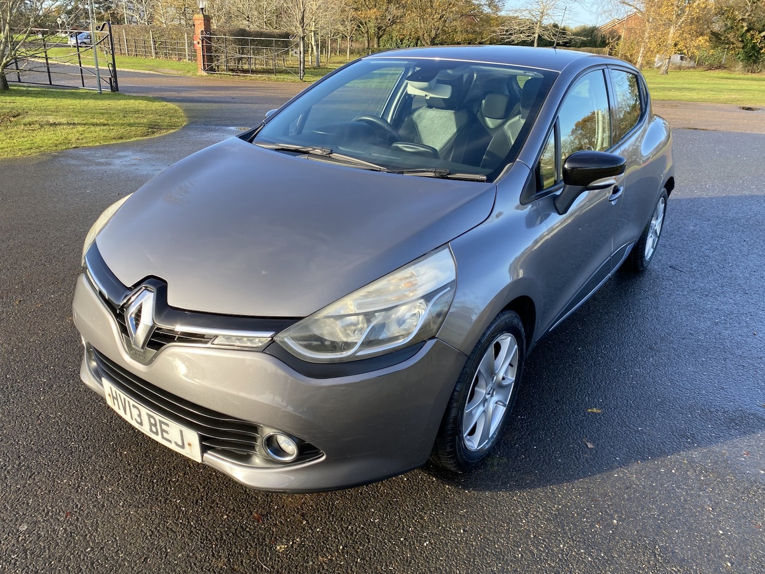 Used Renault Clio 2013 for sale - 76785068: Photo 3