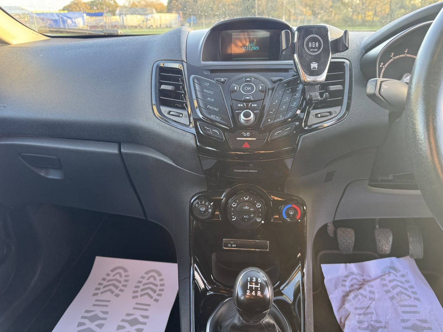 Used Ford Fiesta 2015 for sale - 76605655: Photo 13