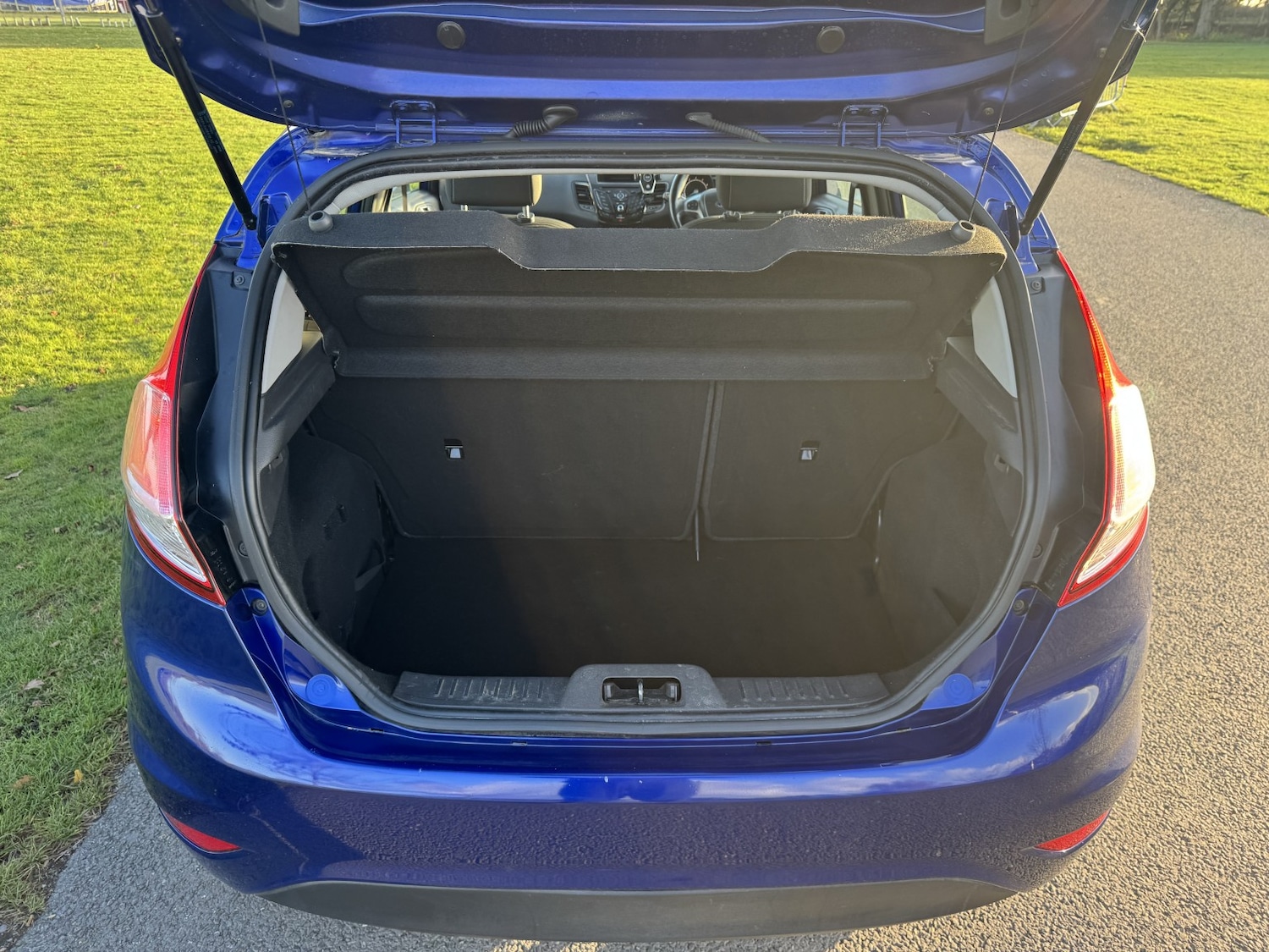 Used Ford Fiesta 2015 for sale - 76605655: Photo 17