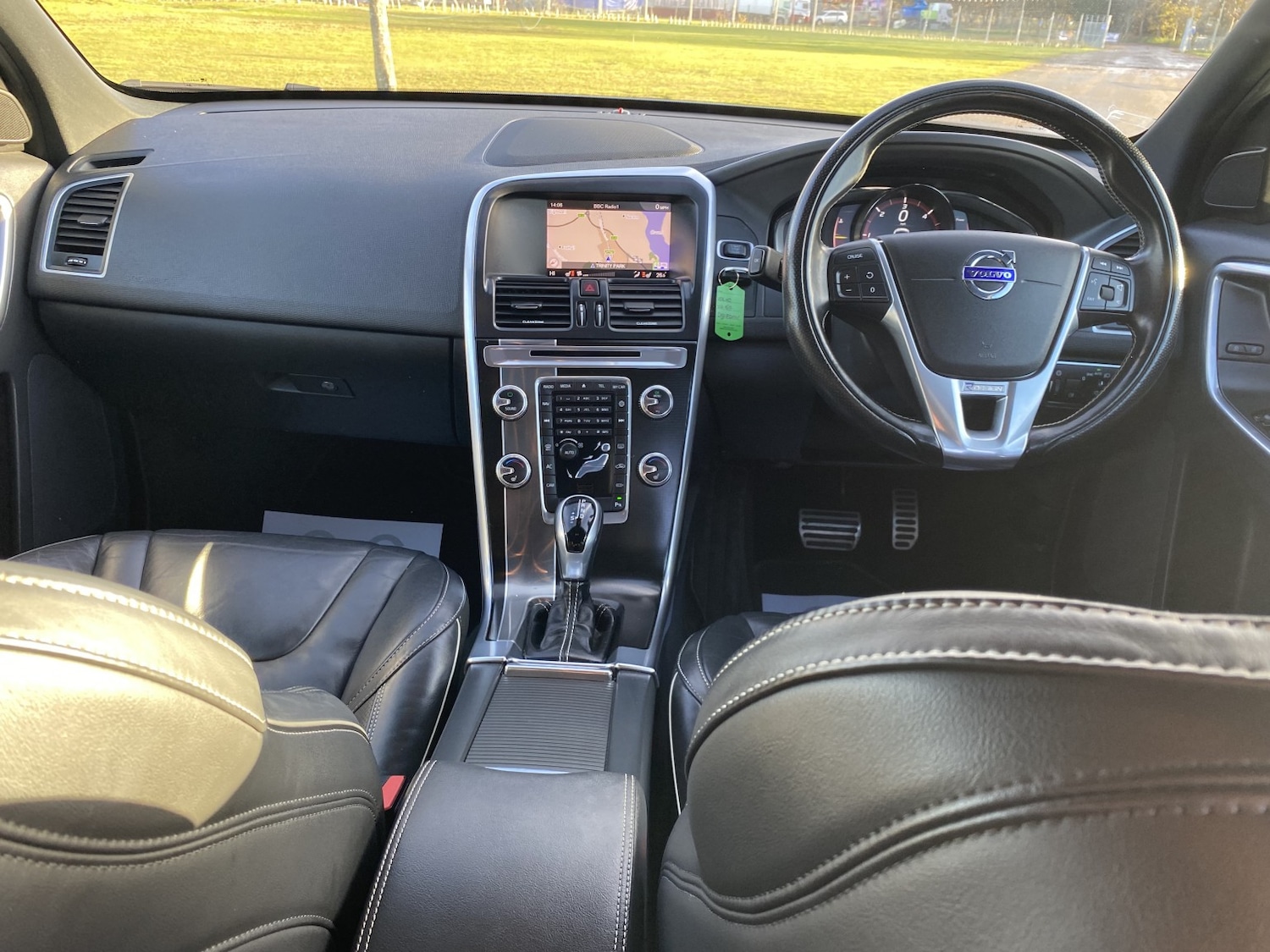 Used Volvo XC60 2017 for sale - 76986822: Photo 10