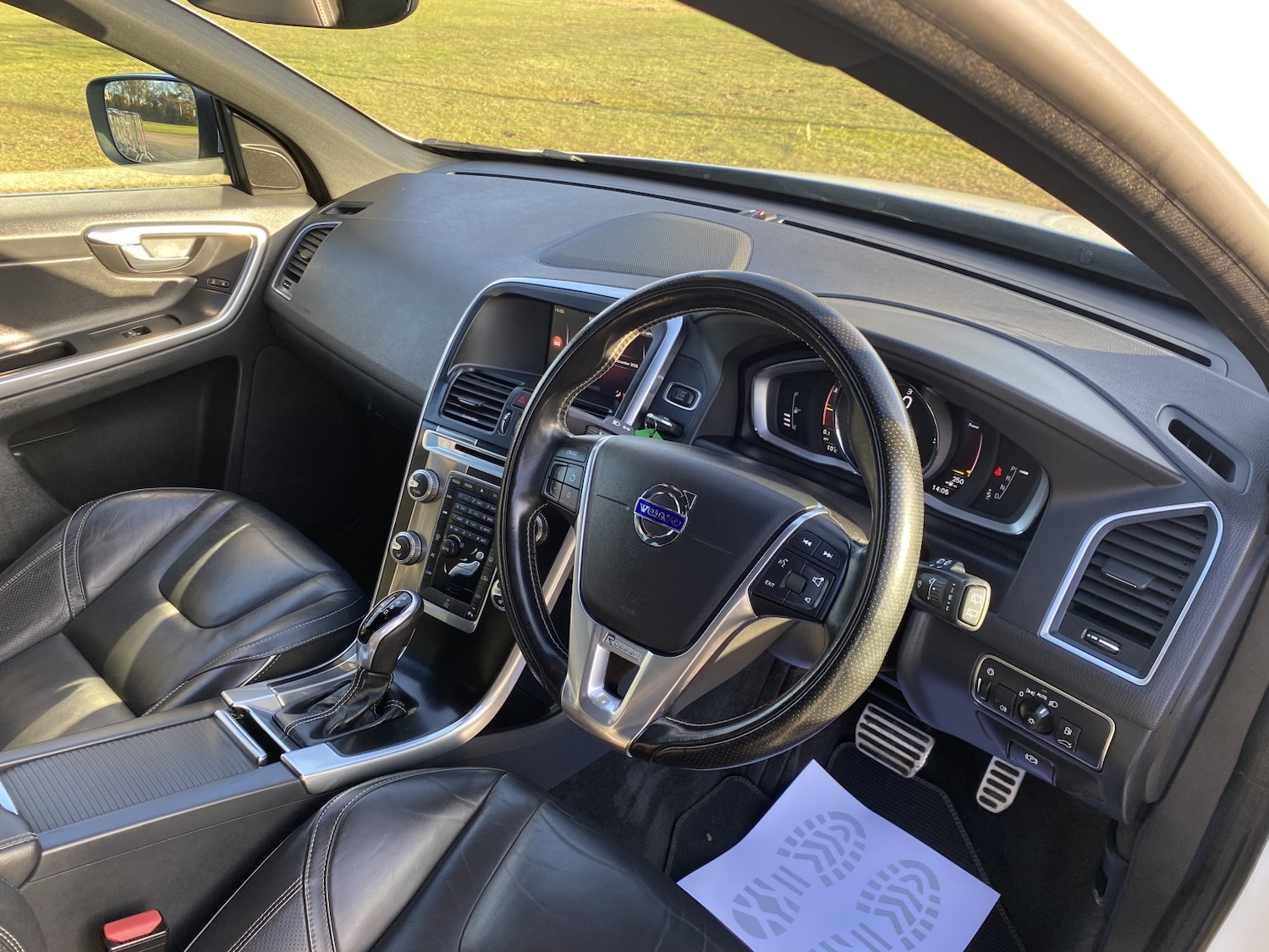 Used Volvo XC60 2017 for sale - 76986822: Photo 12