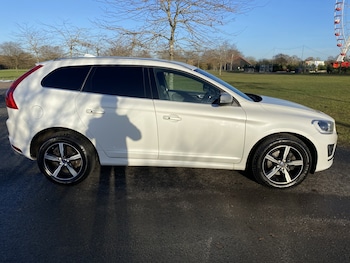 Used Volvo XC60 2017 for sale - 76986822: Photo