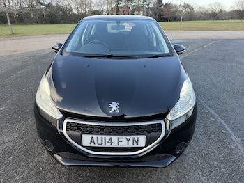 Used Peugeot 208 2019 for sale - 77162304: Photo