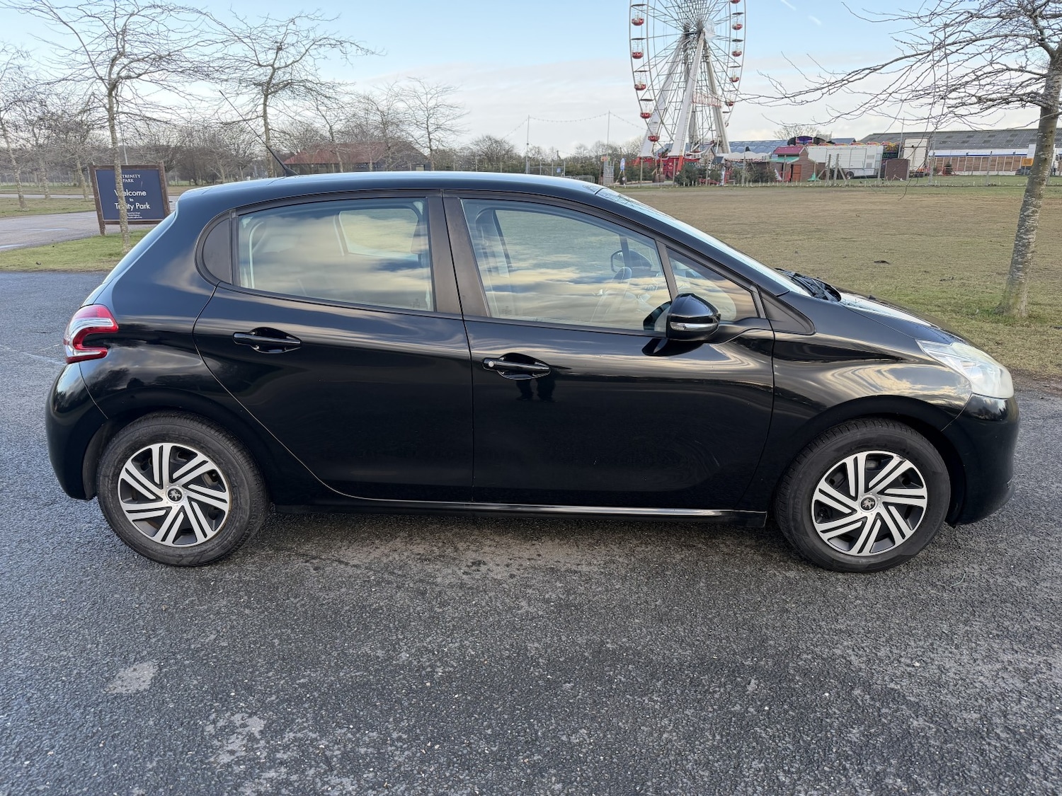 Used Peugeot 208 2019 for sale - 77162304: Photo 4