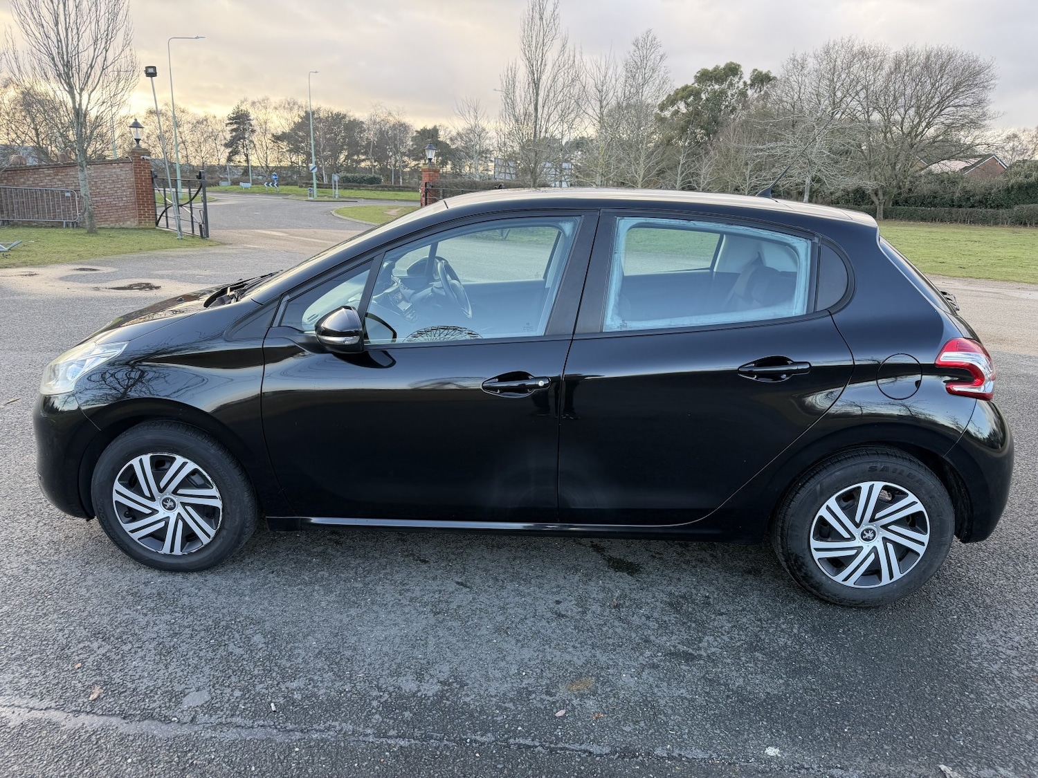Used Peugeot 208 2019 for sale - 77162304: Photo 6