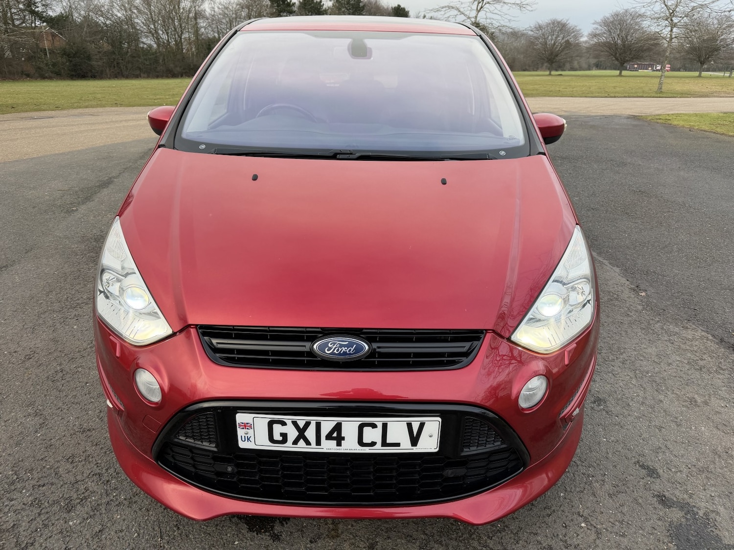 Used Ford S-Max 2014 for sale - 77264462: Photo 2