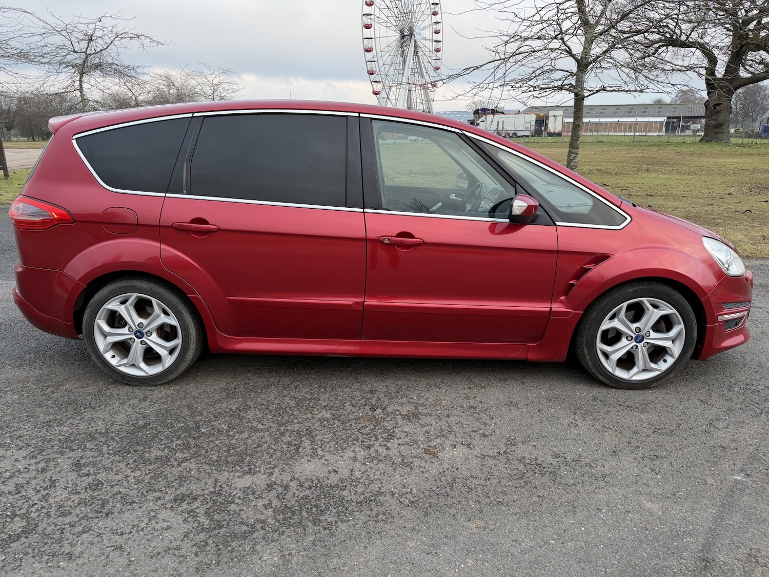 Used Ford S-Max 2014 for sale - 77264462: Photo 4
