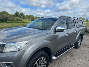 Used Nissan Navara 2017 for sale - 78846139: Photo