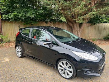 Used Ford Fiesta 2015 for sale - 79622965: Photo