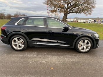 Used Audi e-tron 2020 for sale - 78475026: Photo