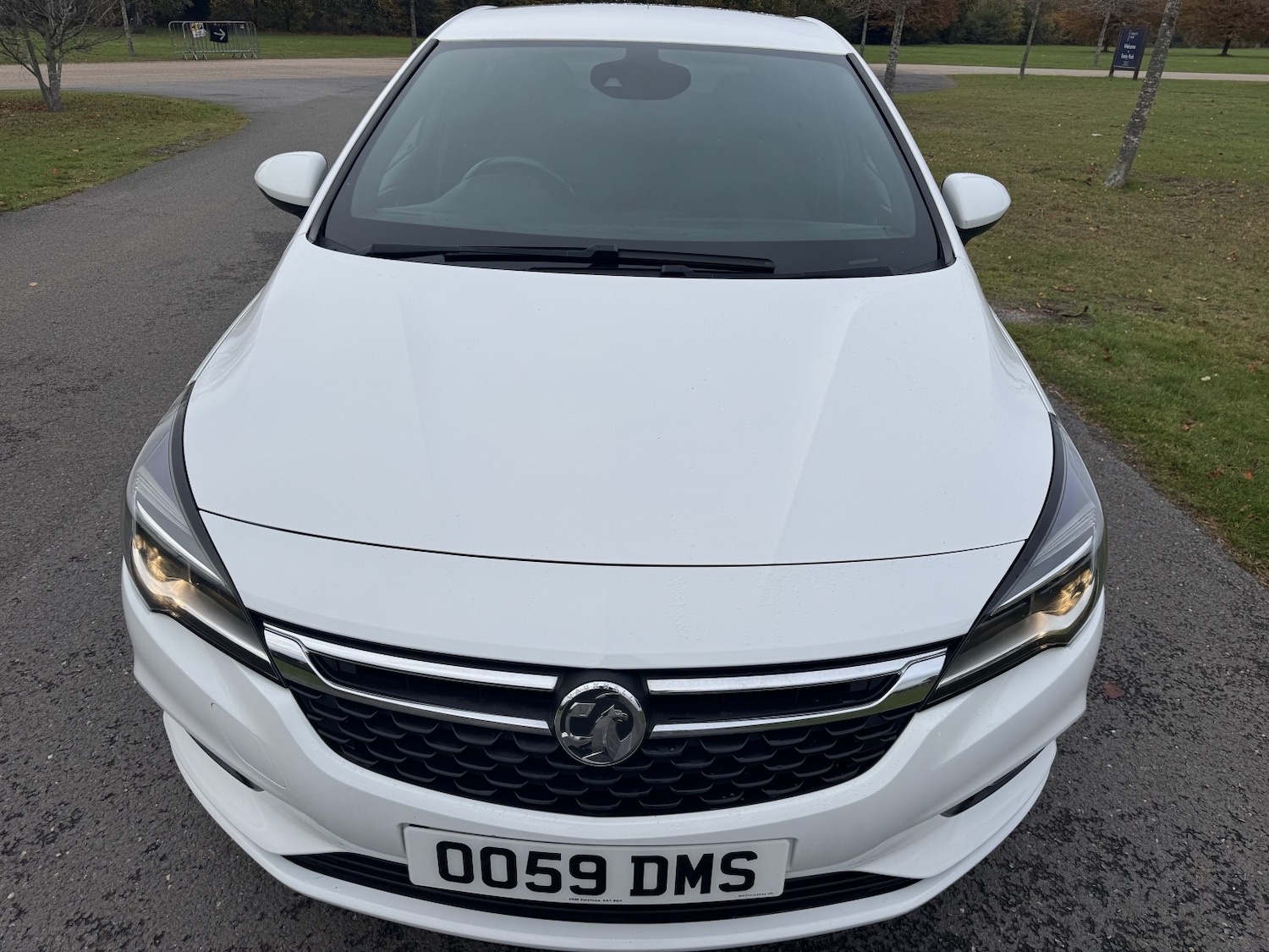 Used Vauxhall Astra 2016 for sale - 76418397: Photo 2
