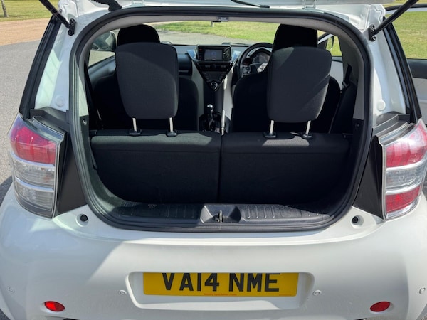 Used Toyota IQ 2014 for sale - 76286976: Photo 16