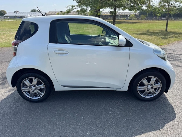 Used Toyota IQ 2014 for sale - 76286976: Photo 4