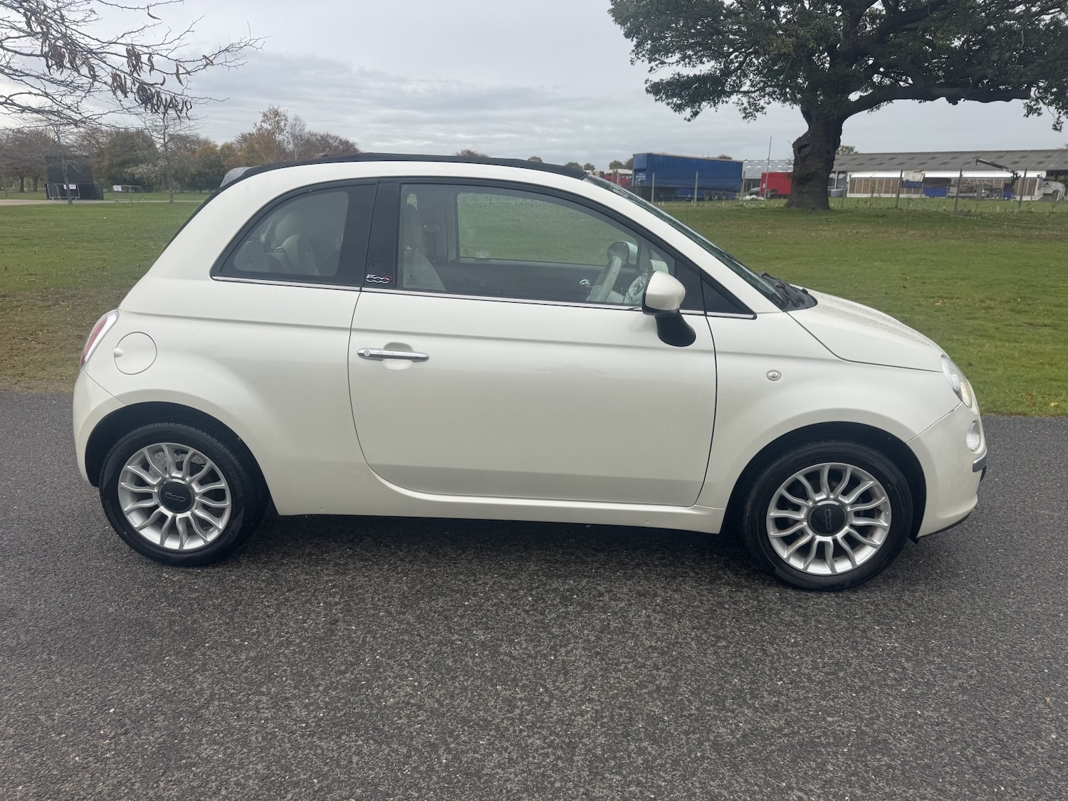 Used Fiat 500C 2014 for sale - 76407607: Photo 4