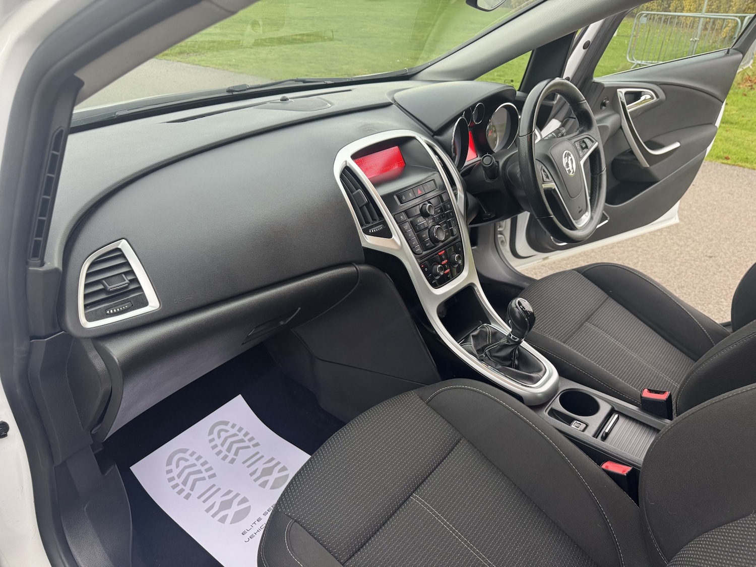 Used Vauxhall Astra 2012 for sale - 76471159: Photo 15