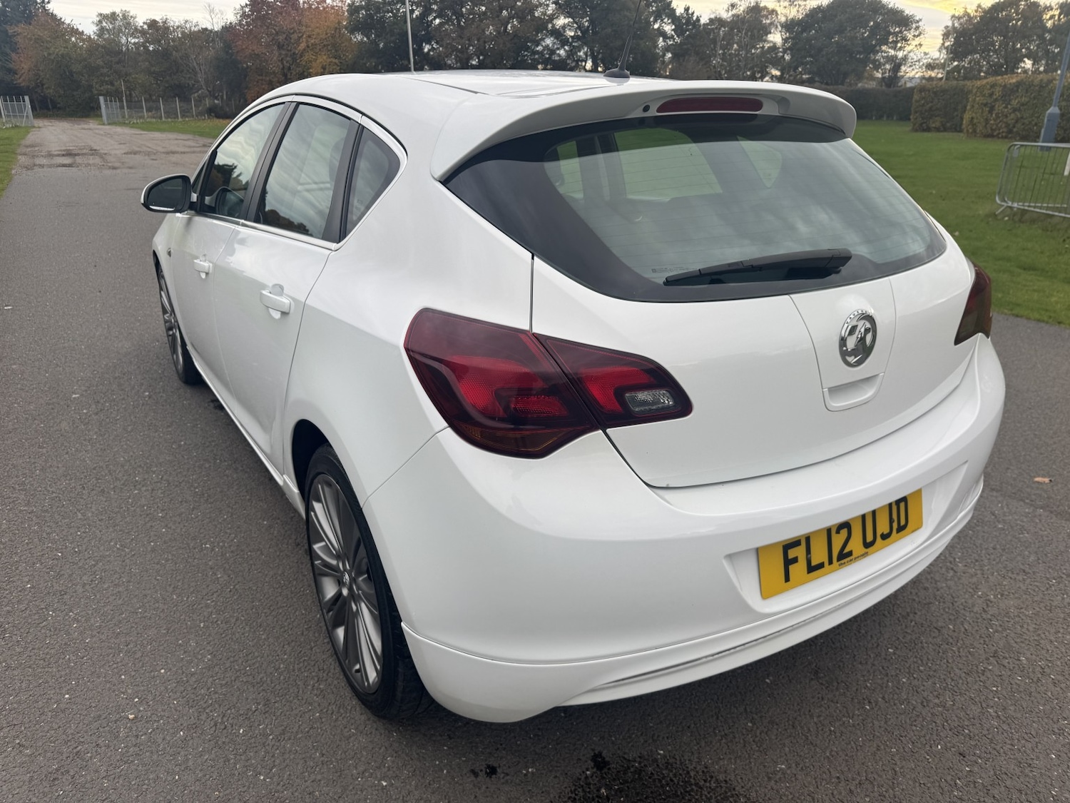 Used Vauxhall Astra 2012 for sale - 76471159: Photo 9
