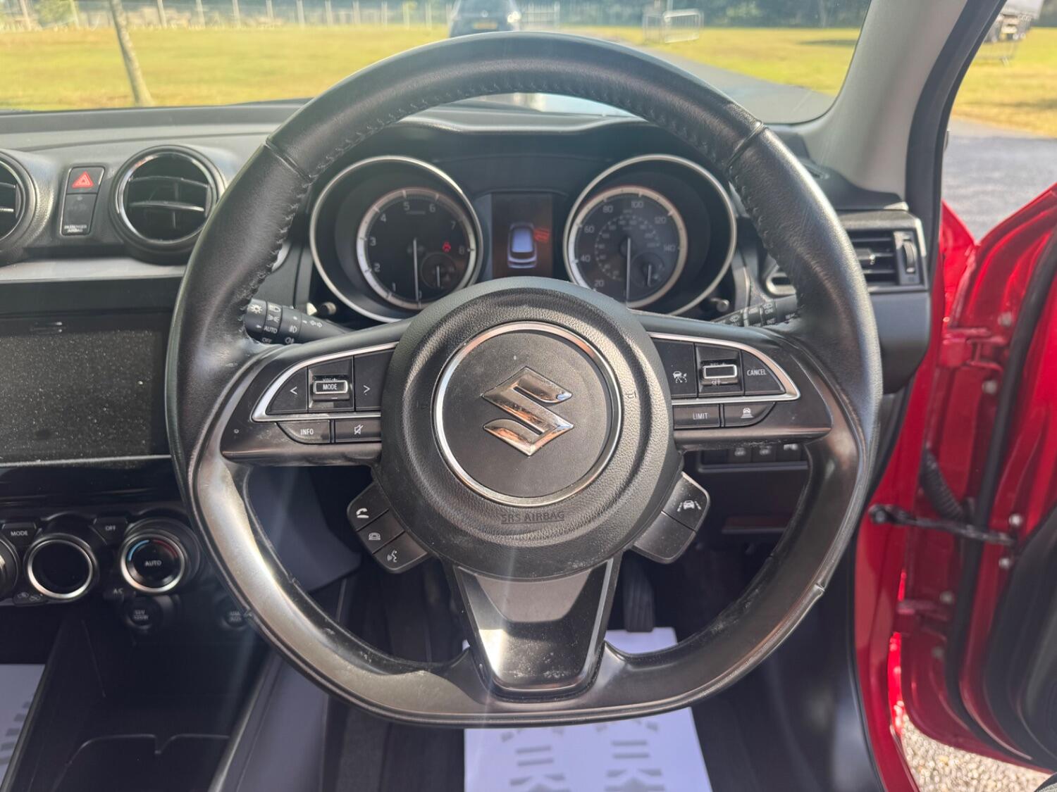 Used Suzuki Swift 2022 for sale - 76793442: Photo 11