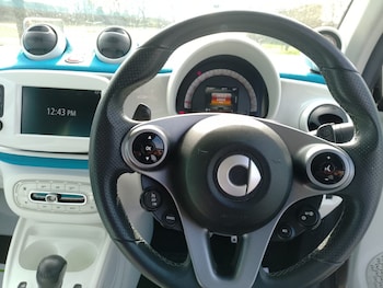 Used smart fortwo 2016 for sale - 77921322: Photo