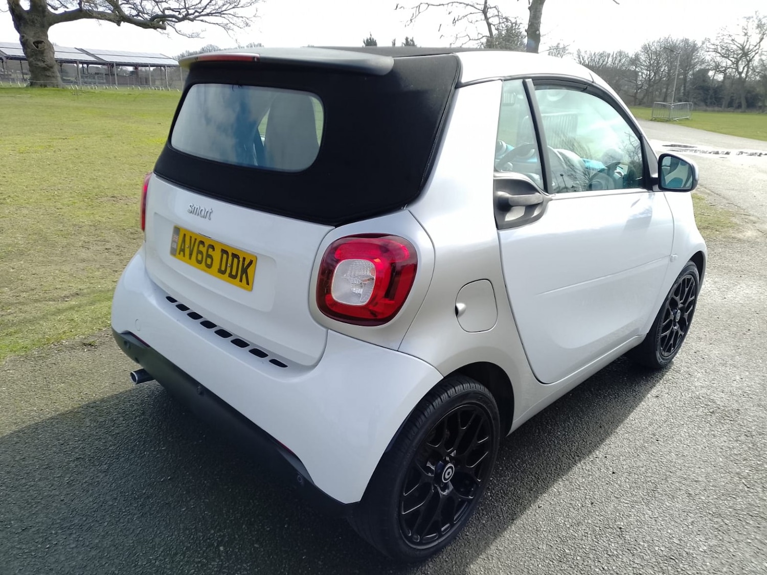 Used smart fortwo 2016 for sale - 77921322: Photo 6