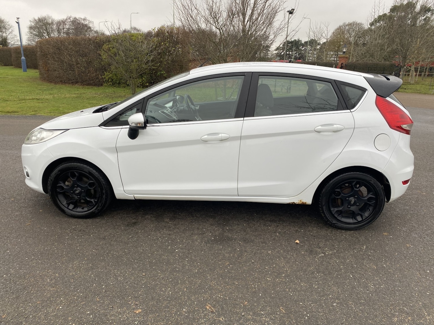 Used Ford Fiesta 2012 for sale - 76963294: Photo 6