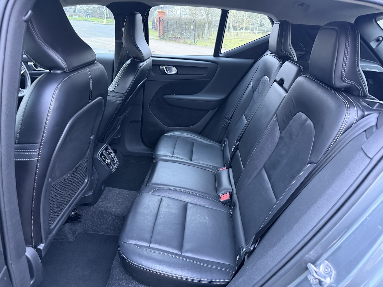 Used Volvo XC40 2018 for sale - 77251265: Photo 17