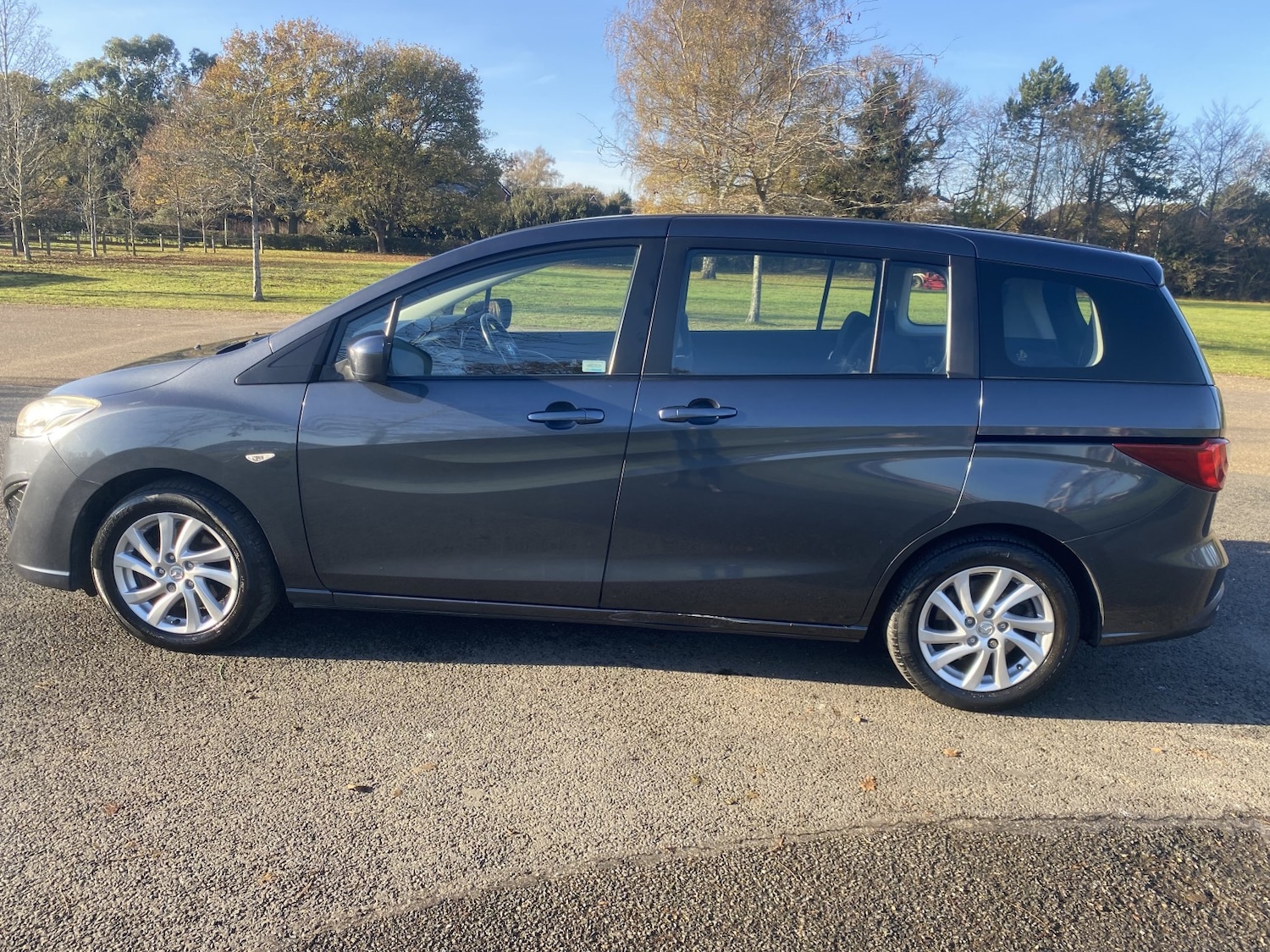 Used Mazda Mazda5 2012 for sale - 77622450: Photo 6