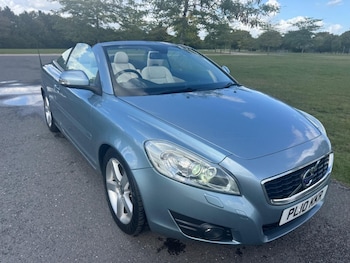 2010 - 2.0 D3 SE Lux 2-Door