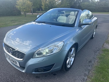 Used Volvo C70 2010 for sale - 75925148: Photo
