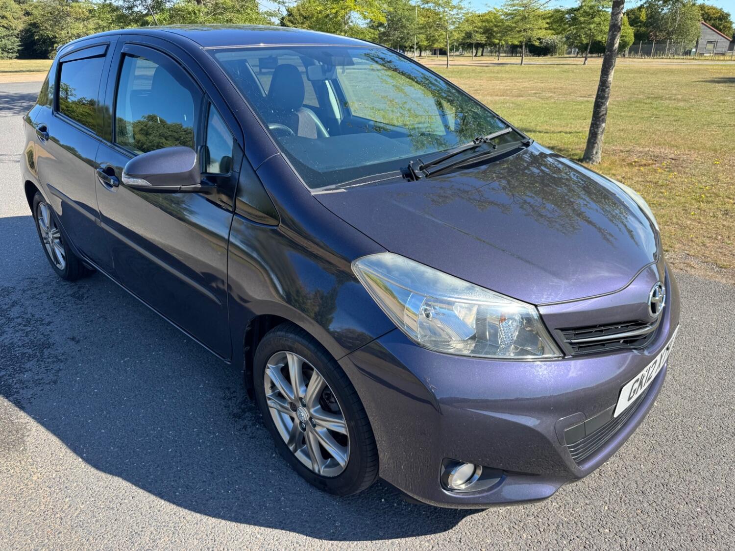 Used Toyota Yaris 2012 for sale - 75740404: Photo 1