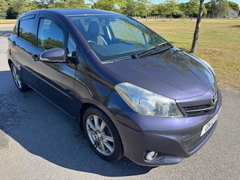 Toyota - Yaris