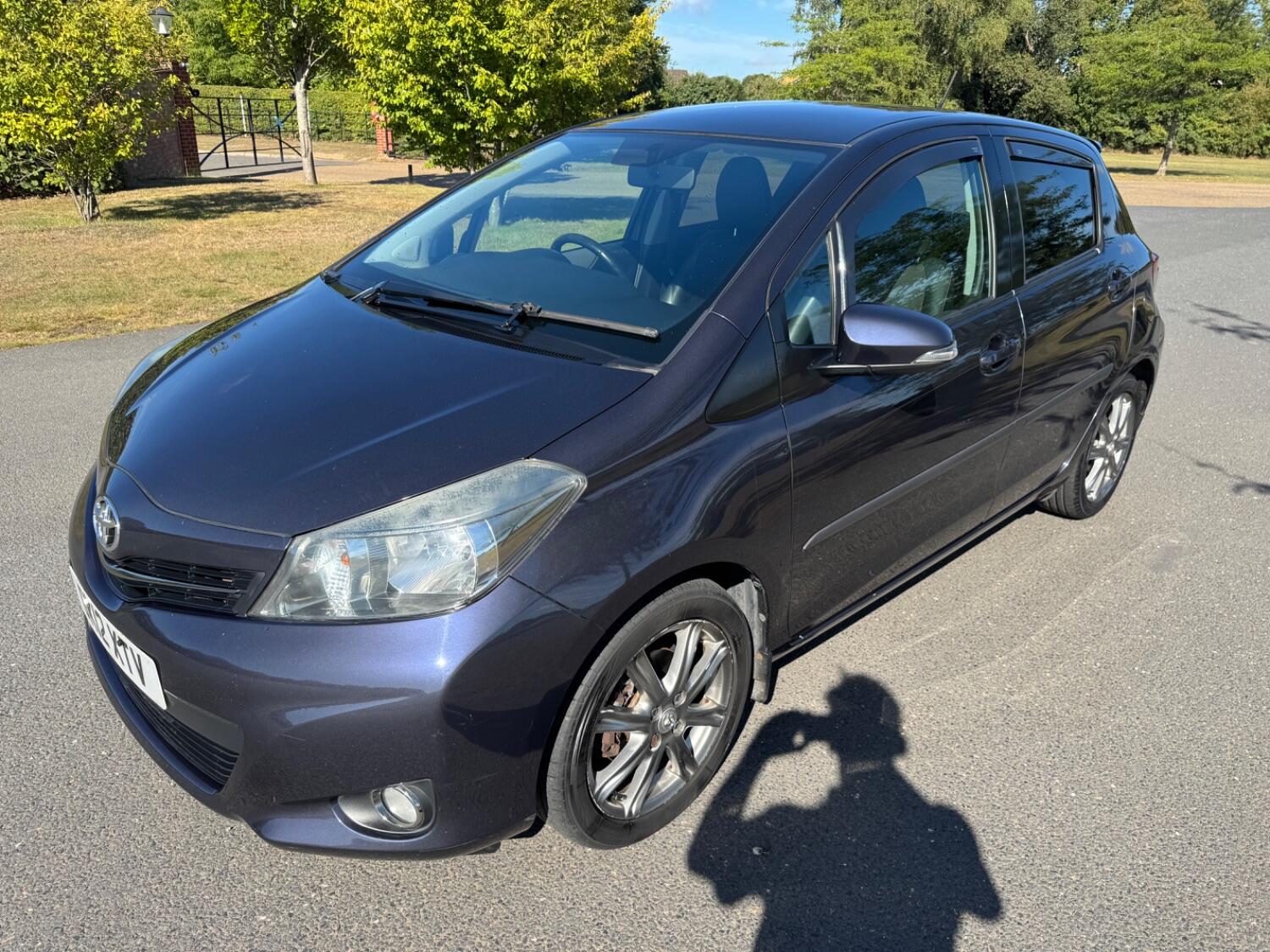 Used Toyota Yaris 2012 for sale - 75740404: Photo 3
