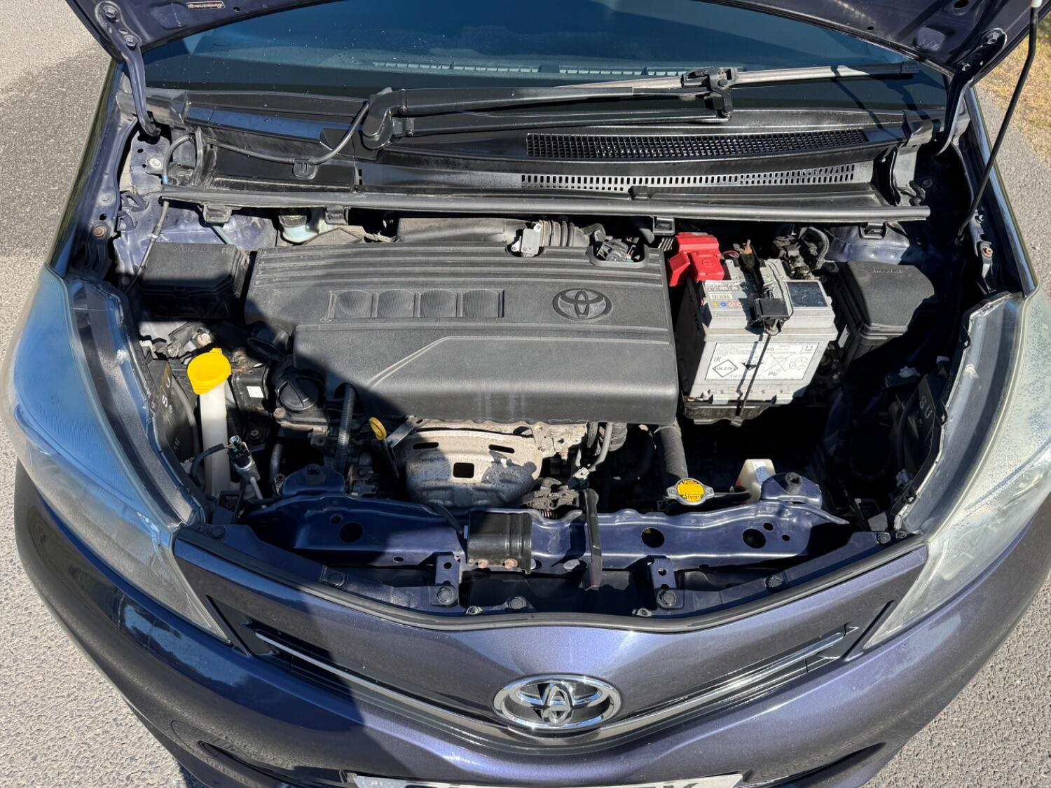 Used Toyota Yaris 2012 for sale - 75740404: Photo 8