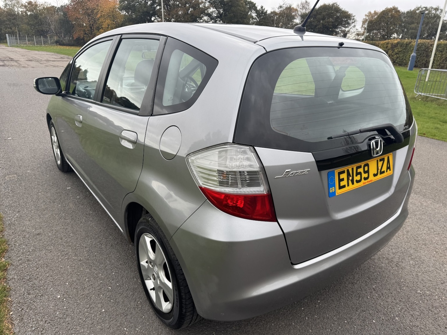 Used Honda Jazz 2010 for sale - 76769535: Photo 9