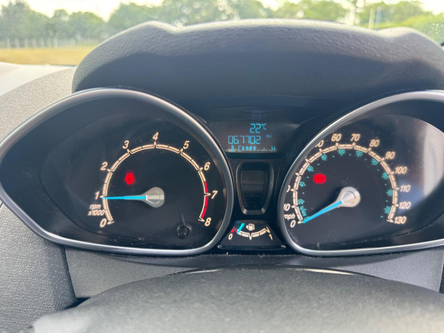 Used Ford Fiesta 2014 for sale - 76418271: Photo 11