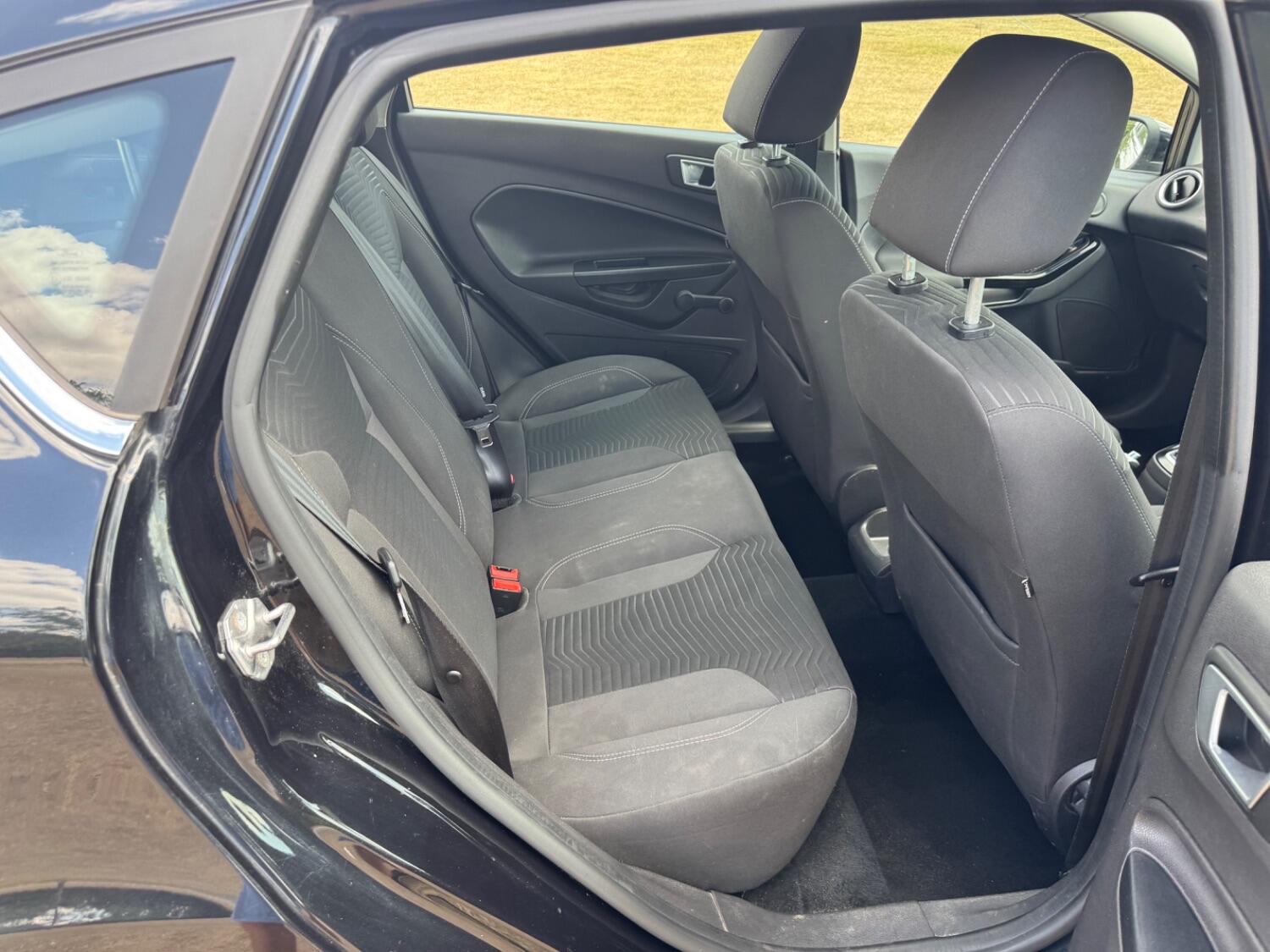 Used Ford Fiesta 2014 for sale - 76418271: Photo 14