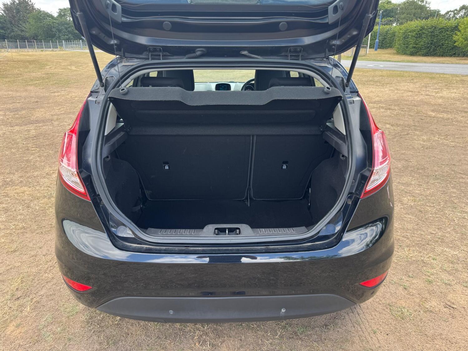 Used Ford Fiesta 2014 for sale - 76418271: Photo 16