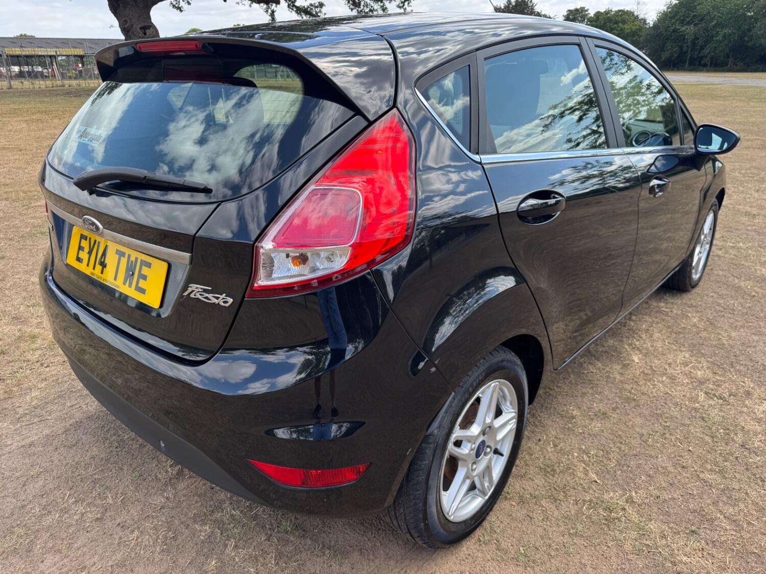 Used Ford Fiesta 2014 for sale - 76418271: Photo 7